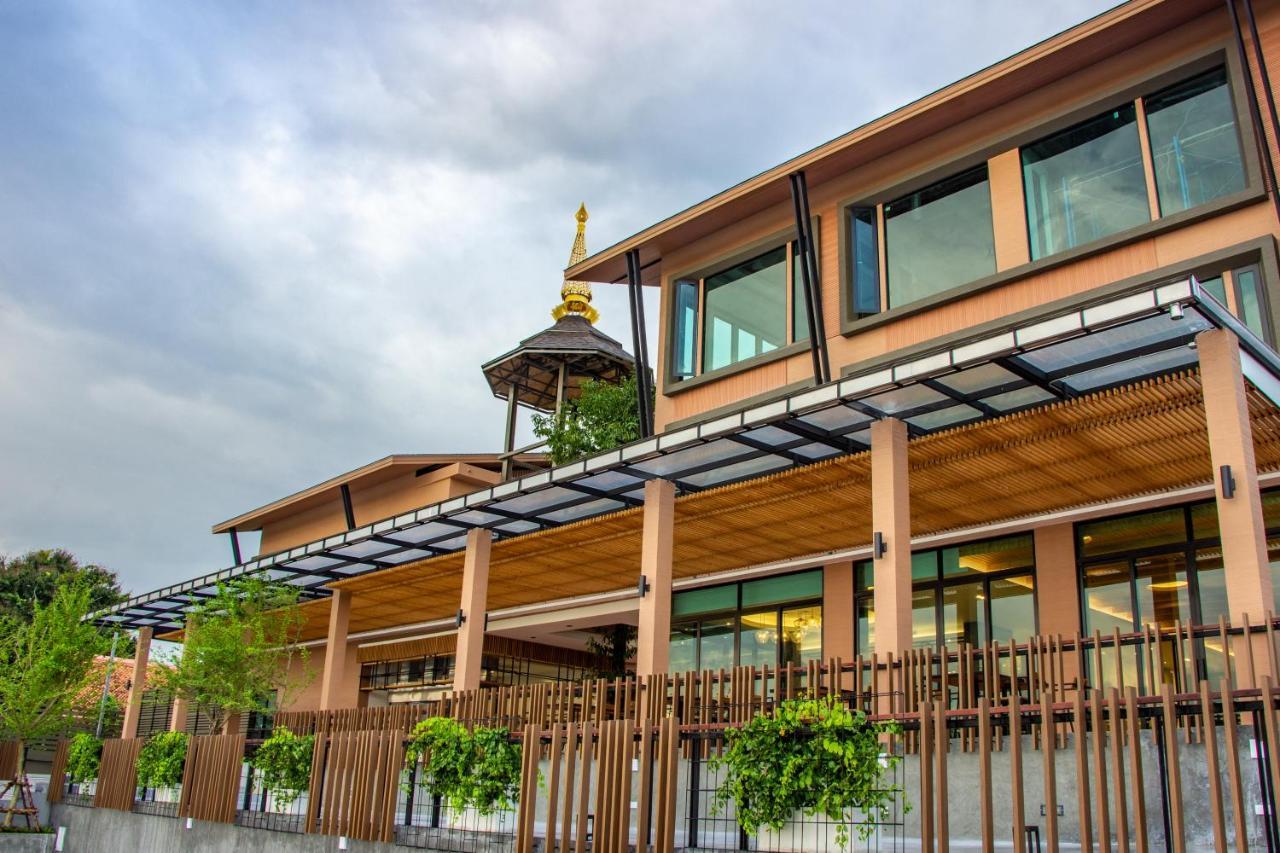 Rachabhura Hotel Ratchaburi Bagian luar foto