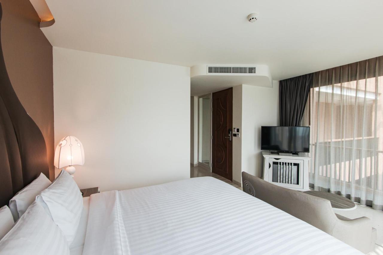 Rachabhura Hotel Ratchaburi Bagian luar foto